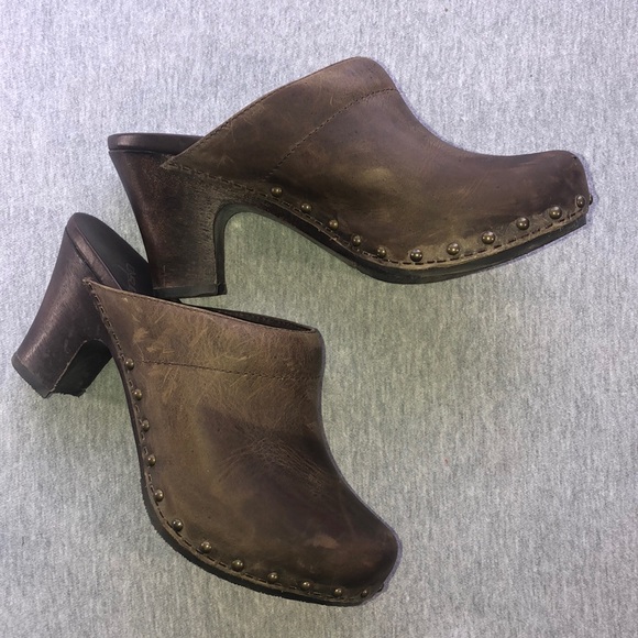 Dansko Shoes - Dansko Clogs